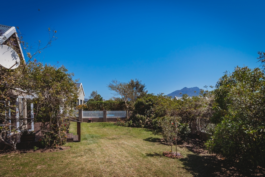 3 Bedroom Property for Sale in Kraaibosch Country Estate Western Cape